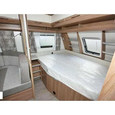 Tatil Evi Trailer In With Barbeque And Wifi Zingst